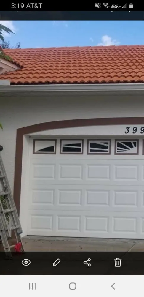 Trusted roof leak repair experts serving Pt Charlotte, FL - Paradise Soft Wash