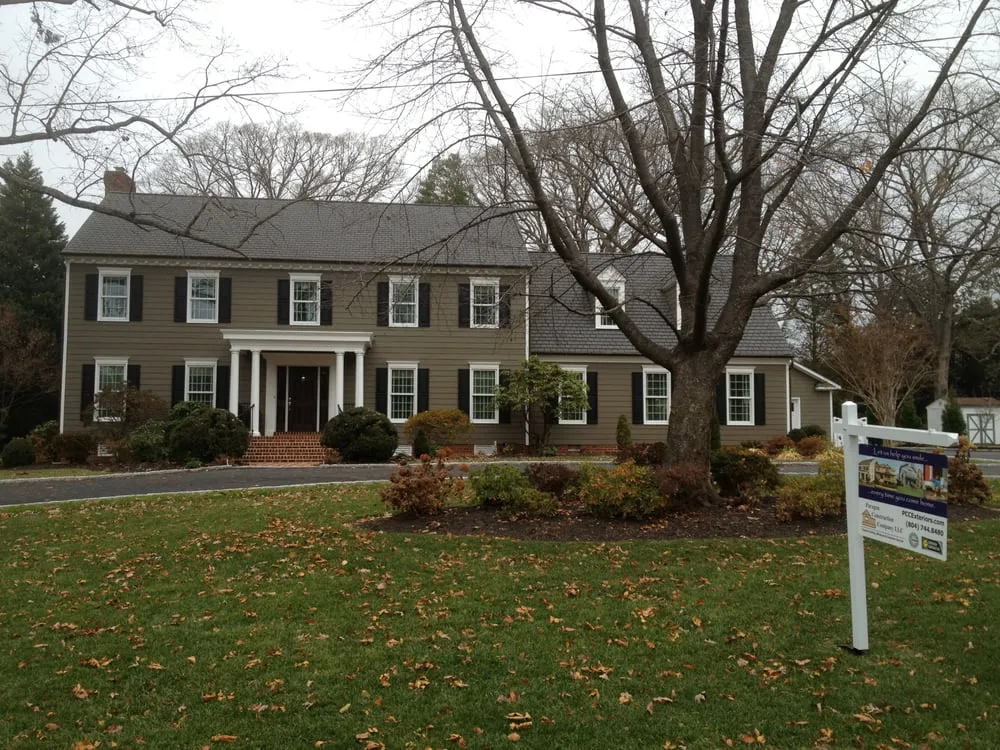 Slide of Paragon Construction