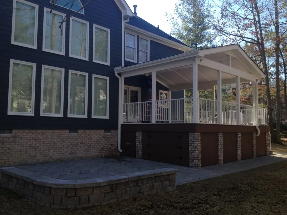 Slide of Paragon Construction