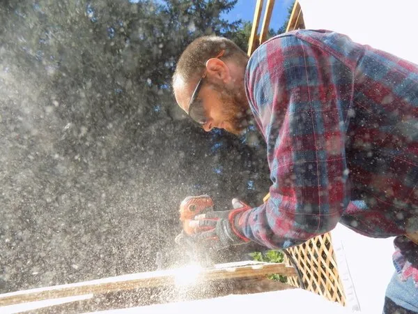 Slide of Paragon Construction