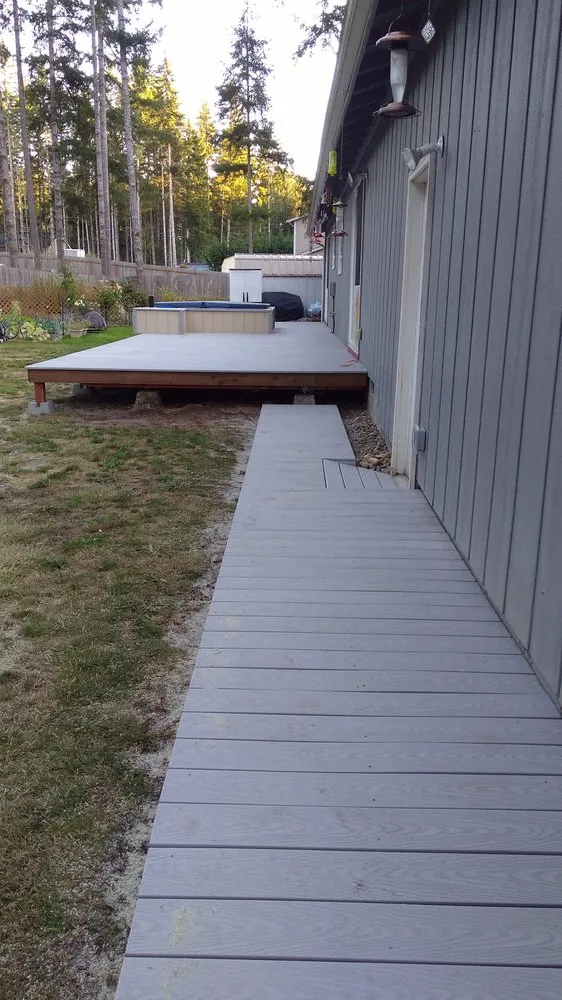 Slide of Paragon Construction