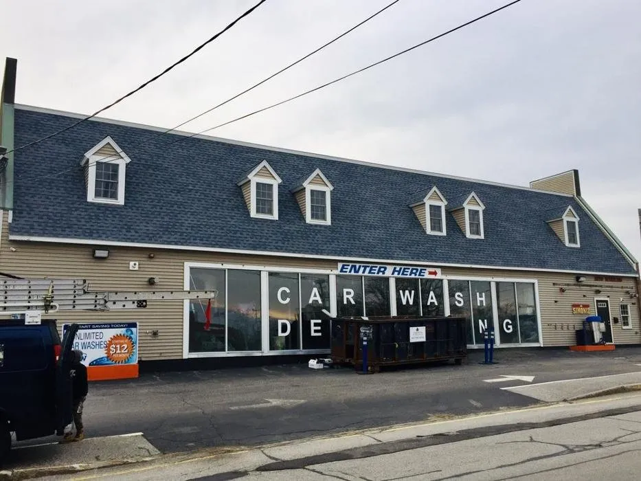 Slide of Paragon Roofing