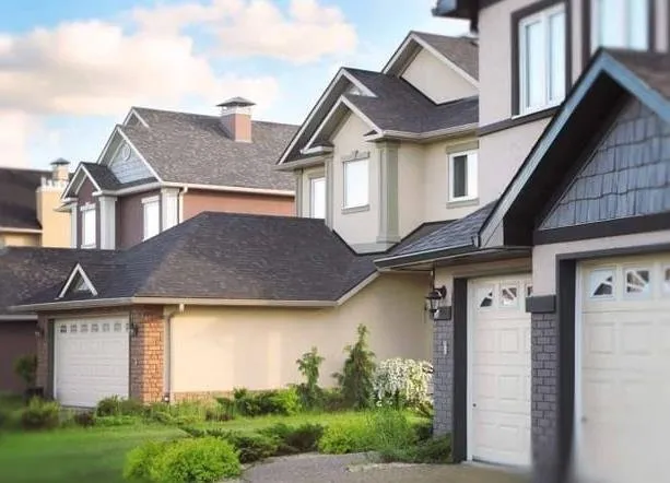 Slide of Paragon Roofing