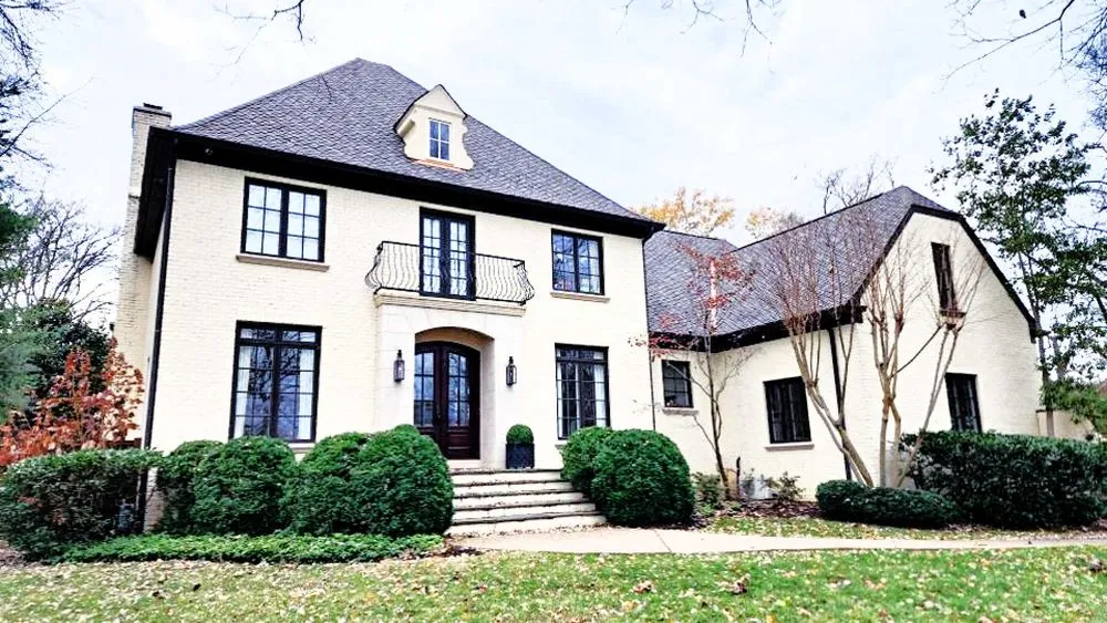 Slide of Paragon Roofing