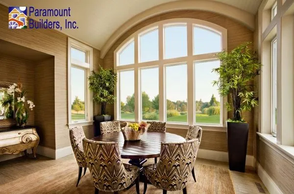 Paramount Builders Logo