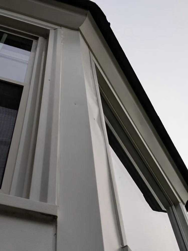 Slide of Paramount Builders