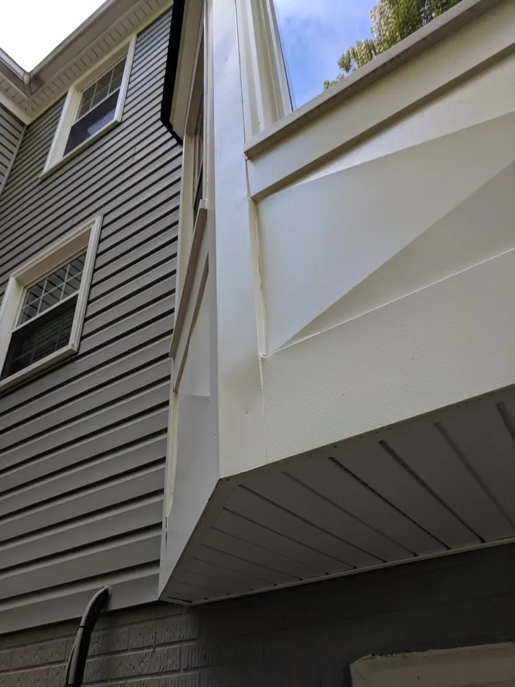 Slide of Paramount Builders