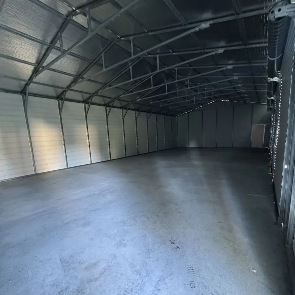 Slide of Paramount Builders