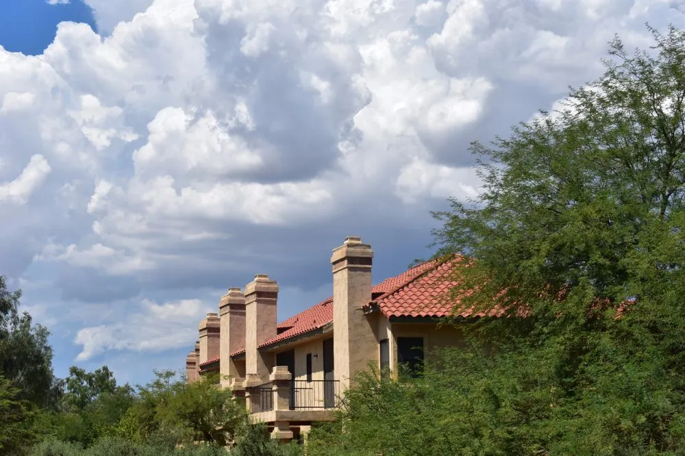 Slide of Paramount Kanga Roof