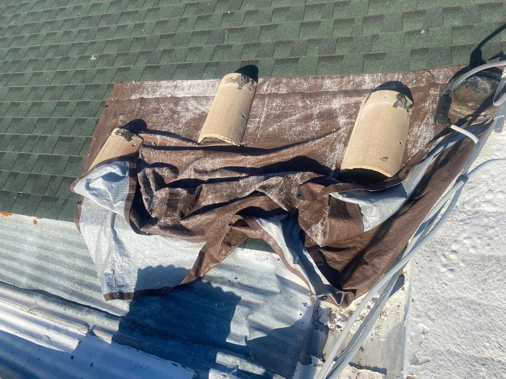 Slide of Paramount Kanga Roof