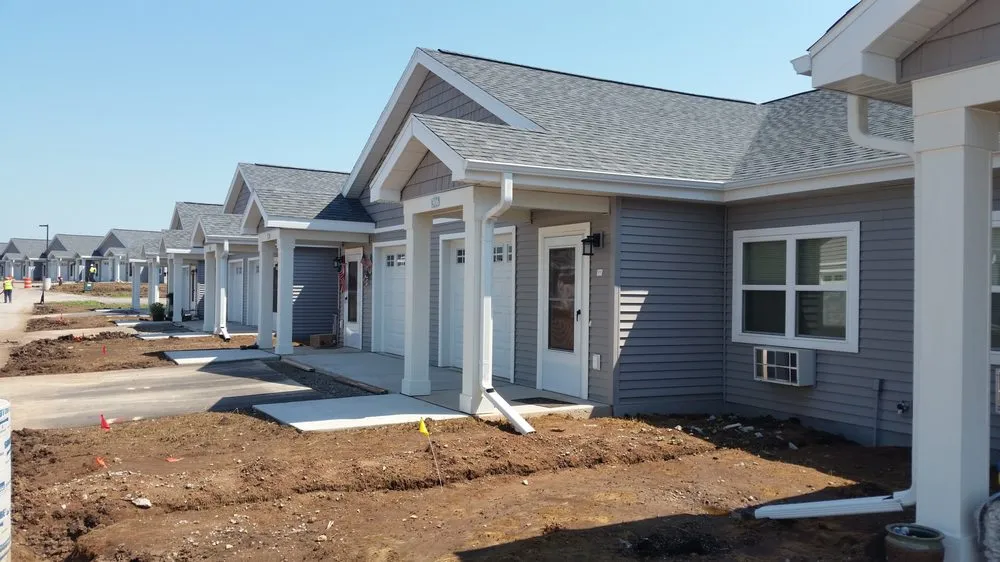 Slide of Paramount Roofing and Siding