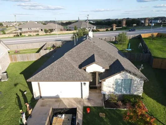 ParaTex Roofing & Construction Logo