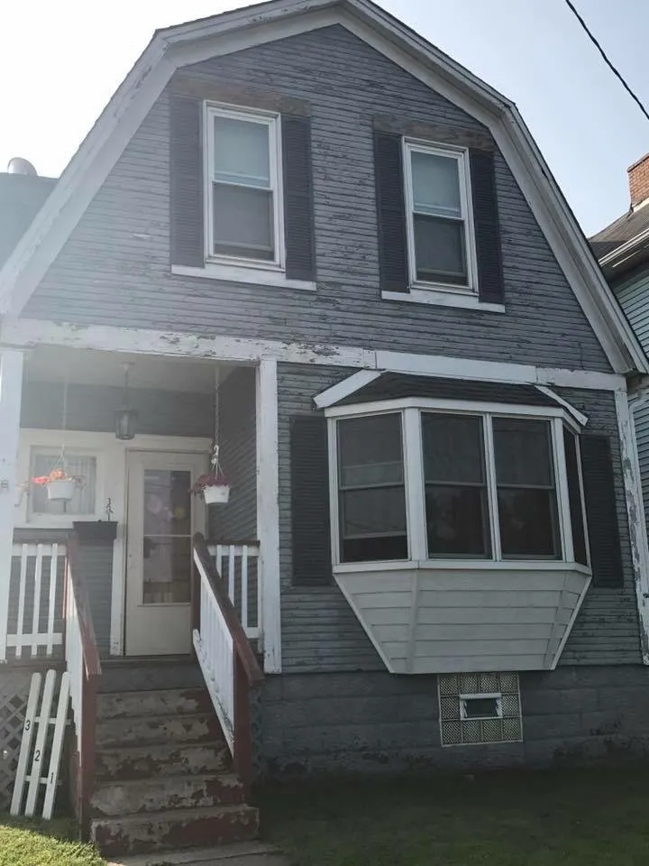 Slide of Paris Roofing