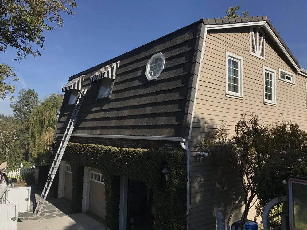 Slide of Parks Roofing And Painting