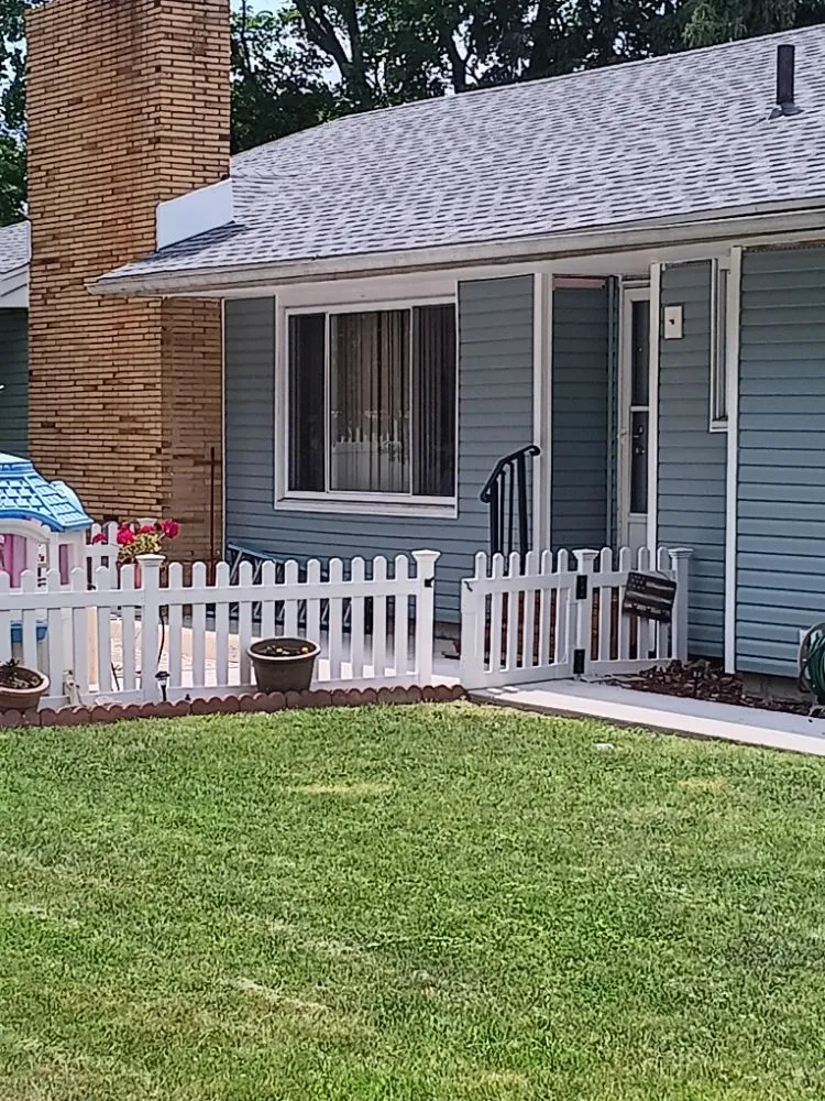 Slide of Parks Roofing