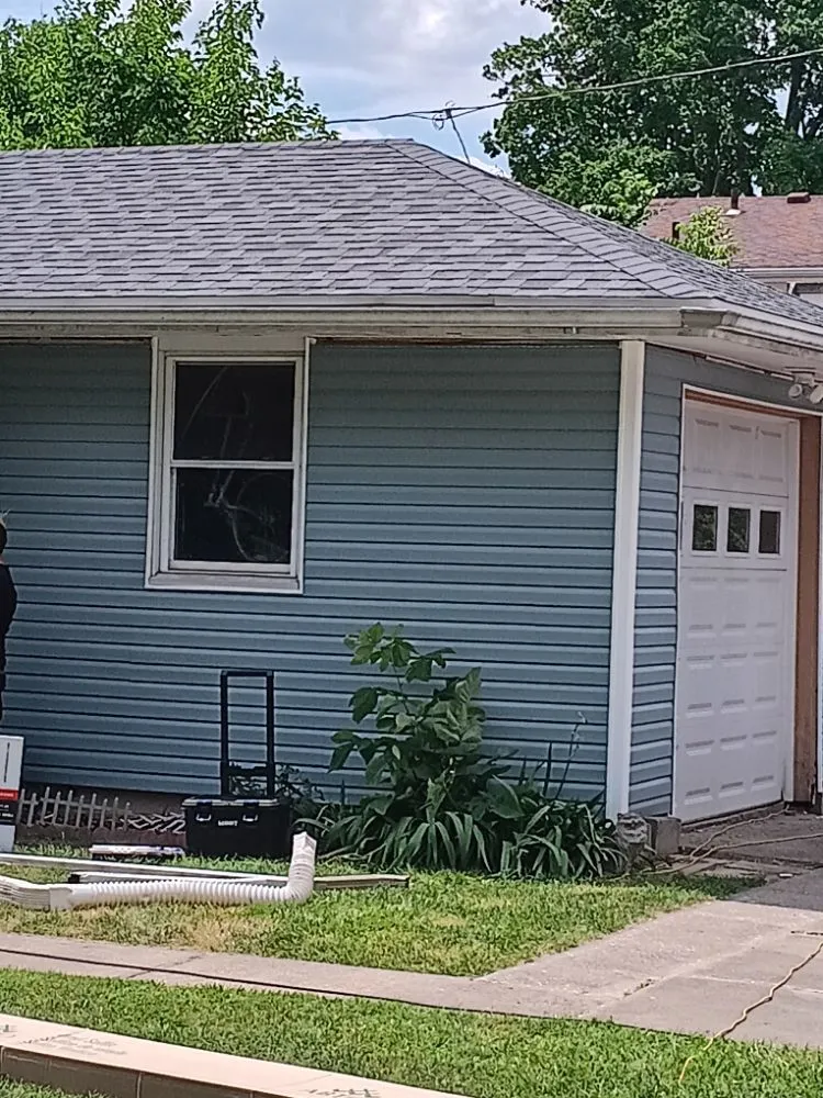 Slide of Parks Roofing