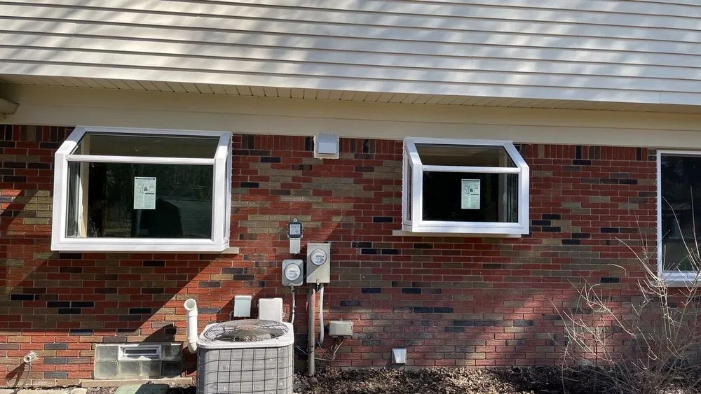 Slide of Parkview Window & Exteriors