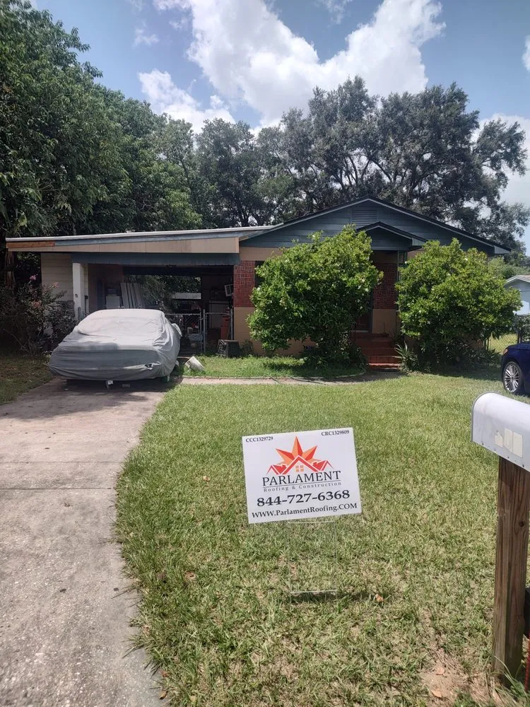 Slide of Parlament Roofing and Construction