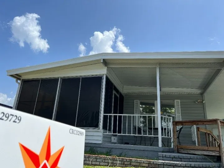 Slide of Parlament Roofing and Construction