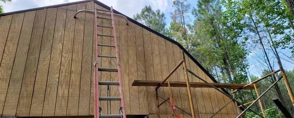 Emergency storm damage roof repair experts serving Diggs, VA - Parlett Construction