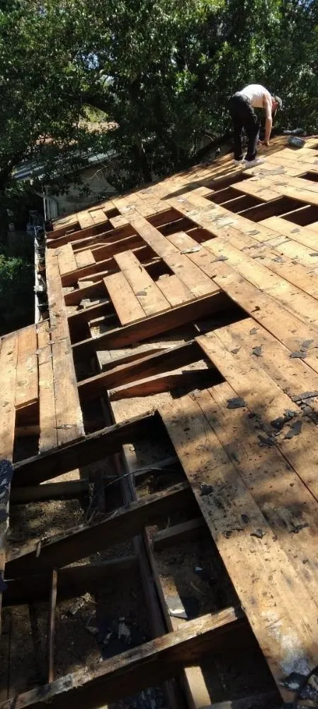 Professional residential roofing service experts serving Gulf Port, FL - Parrish and Sons Roofing