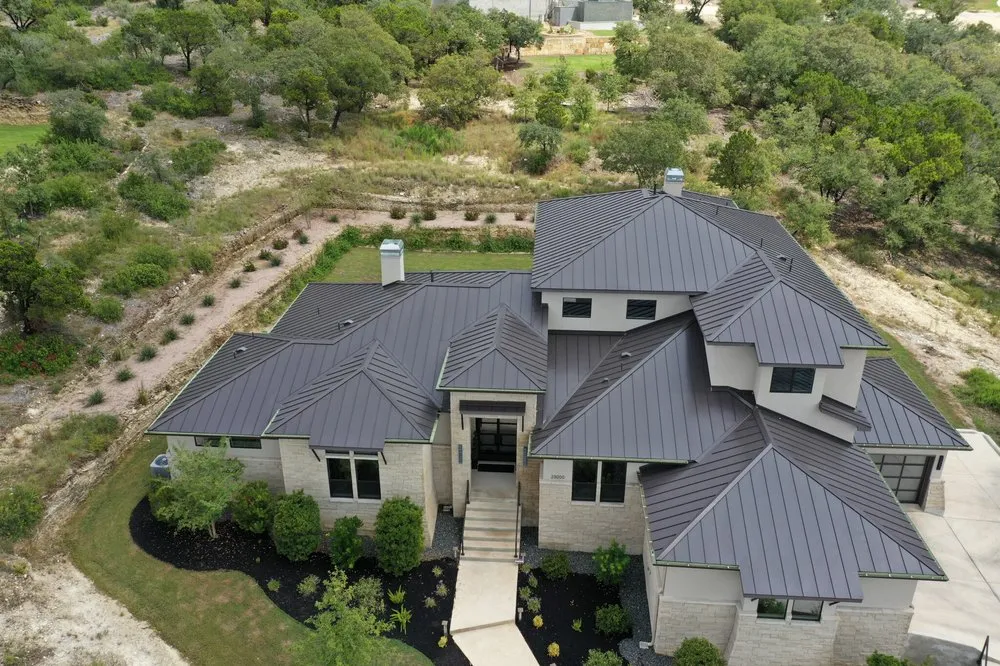 Slide of PaRu Roofing and Construction