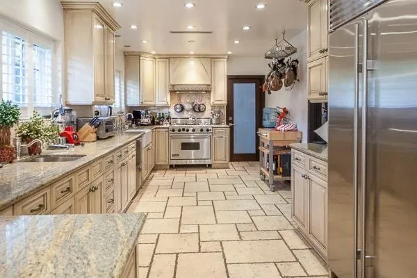 Slide of Passion Pro Builders