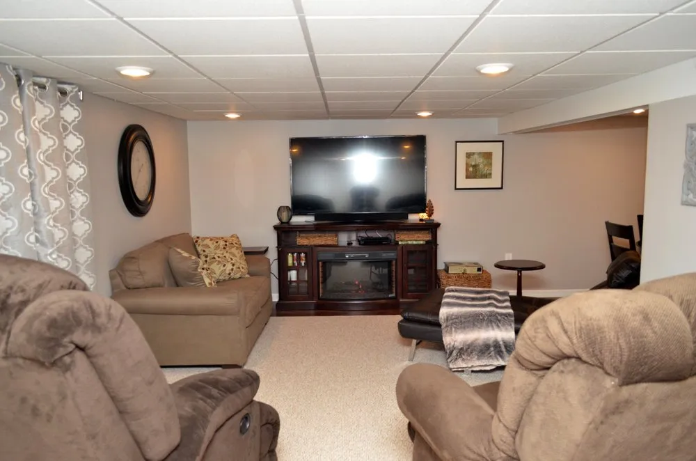 Slide of Patriot Construction