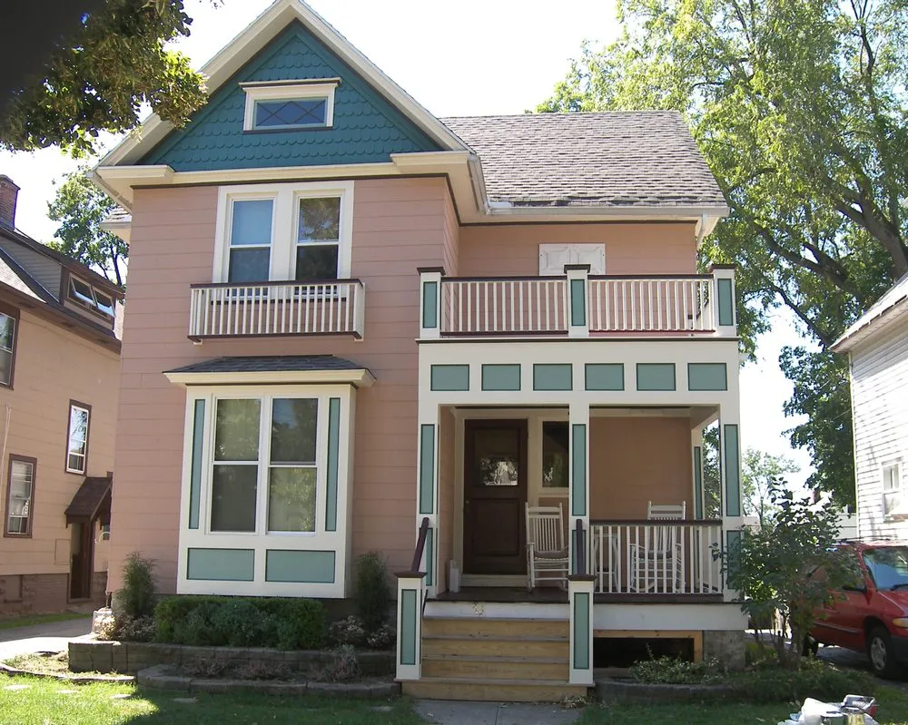 Slide of Patriot Construction