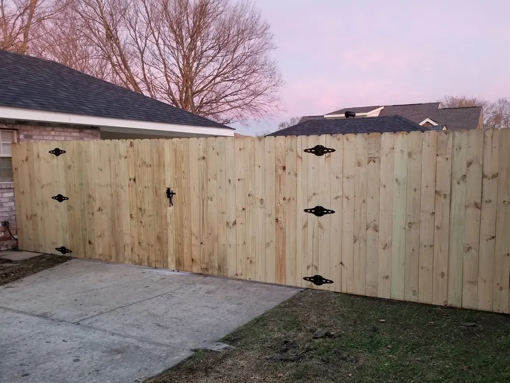 Slide of Patriot Fencing