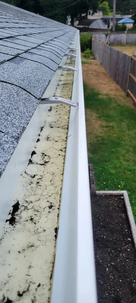 Slide of Patriot Roofing