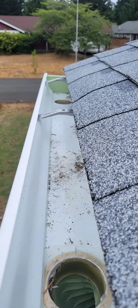 Slide of Patriot Roofing