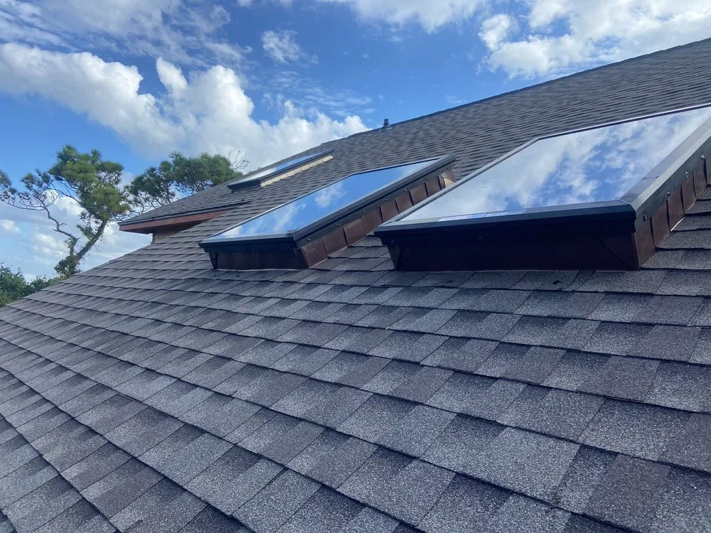Reliable roof leak repair experts serving Point Harbor, NC - Patriots Roofing