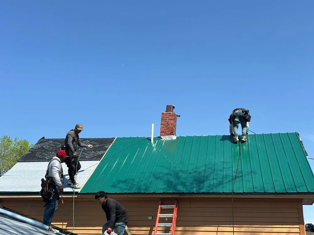 Trusted roof repair for homes across St. Cloud, MN - Paucar Construction