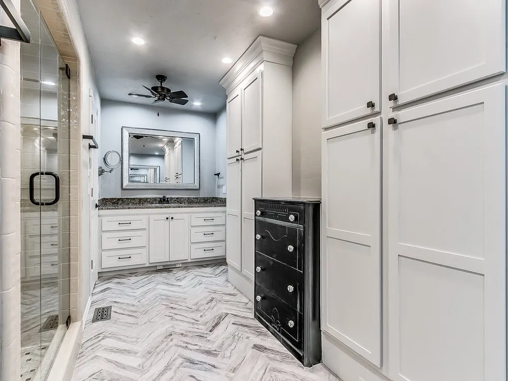 Slide of Paul Little Construction