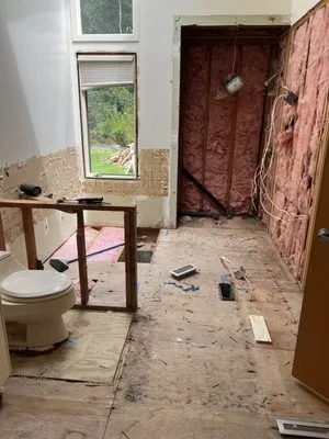 Paul R Carpentry Logo