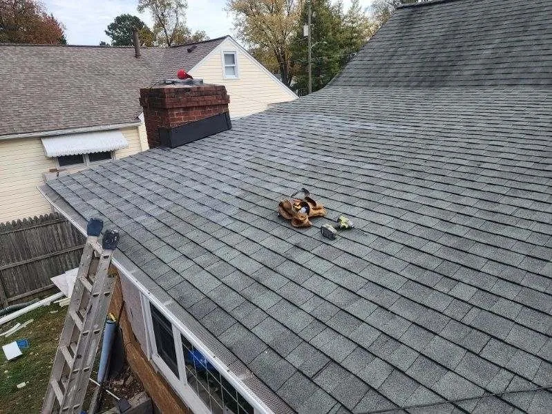 Slide of Paulo & Sons Elite Exterior