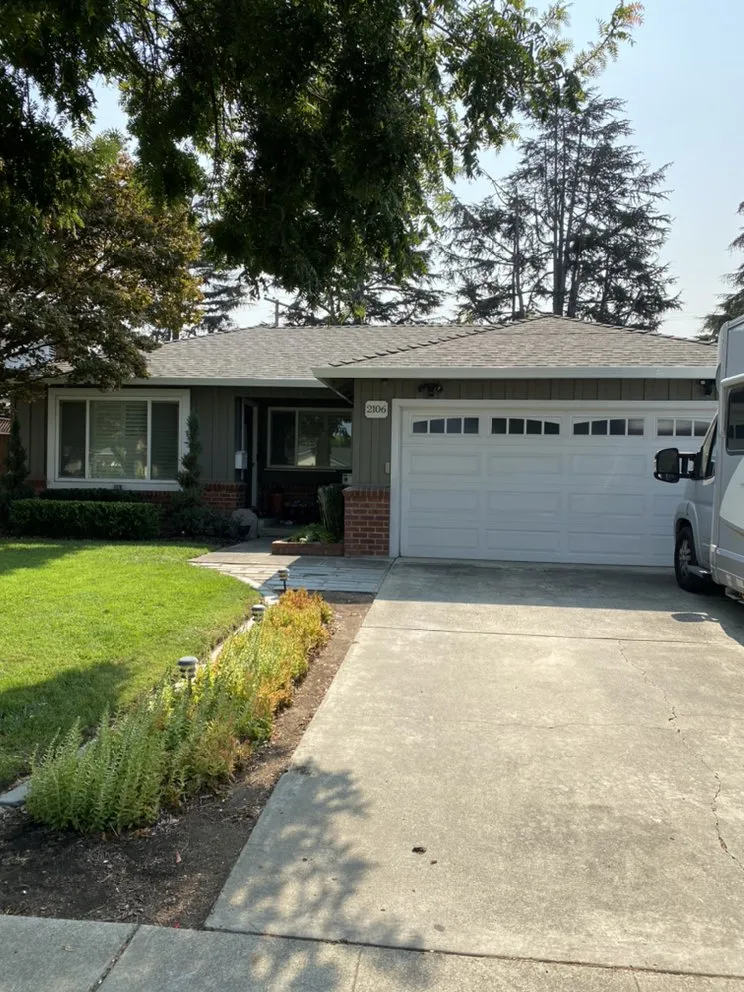 Slide of Pavone Roofing