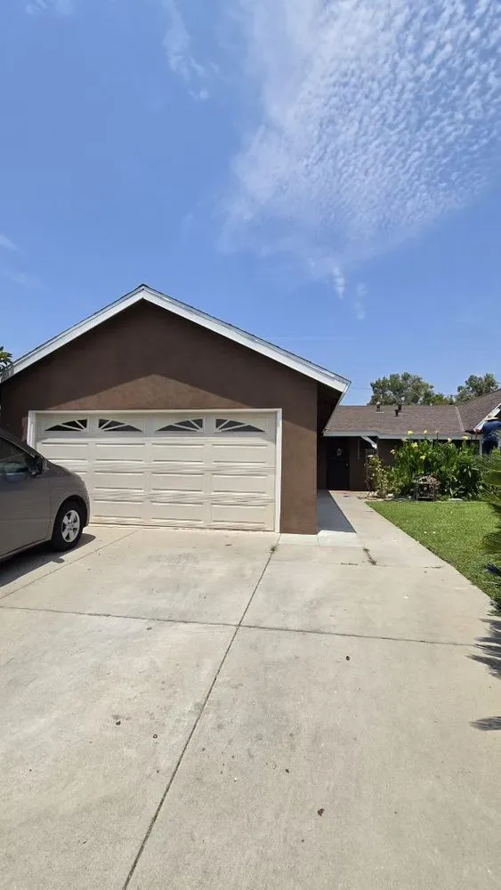 Slide of Payeras Remodeling