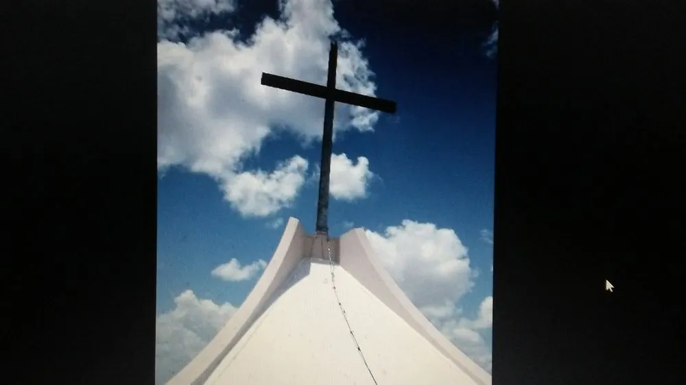 Slide of Payton Roofing