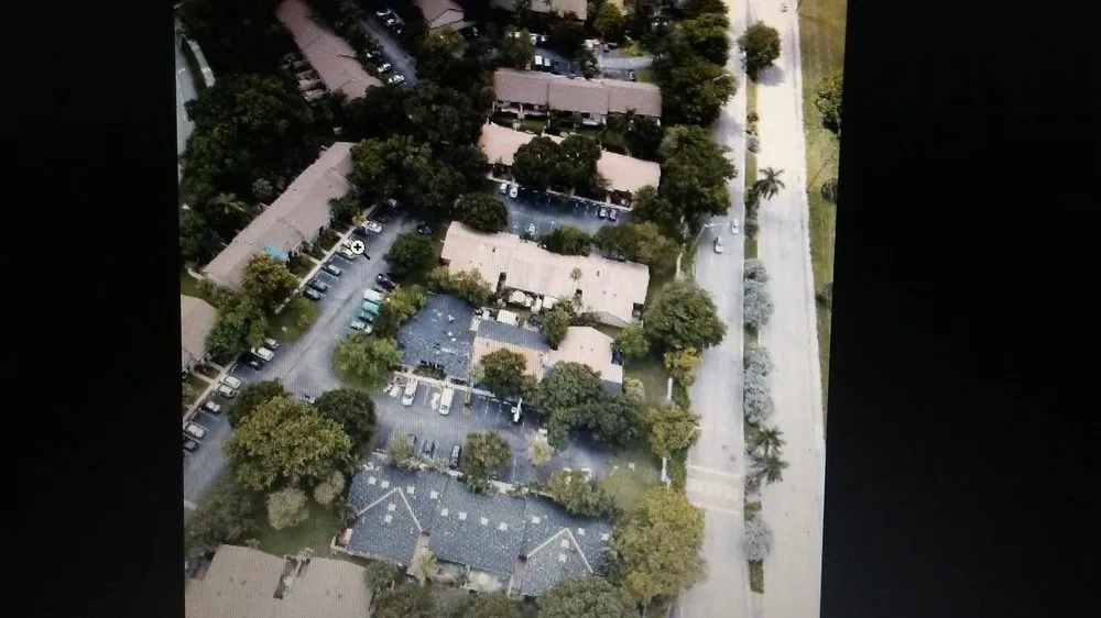 Slide of Payton Roofing