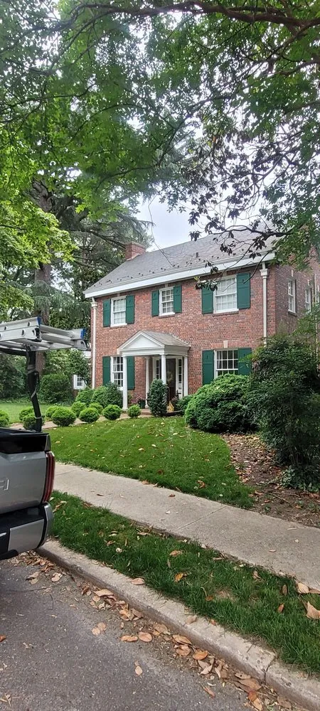 Local roof replacement with free inspection in Goochland, VA by P&B Roofing and Siding