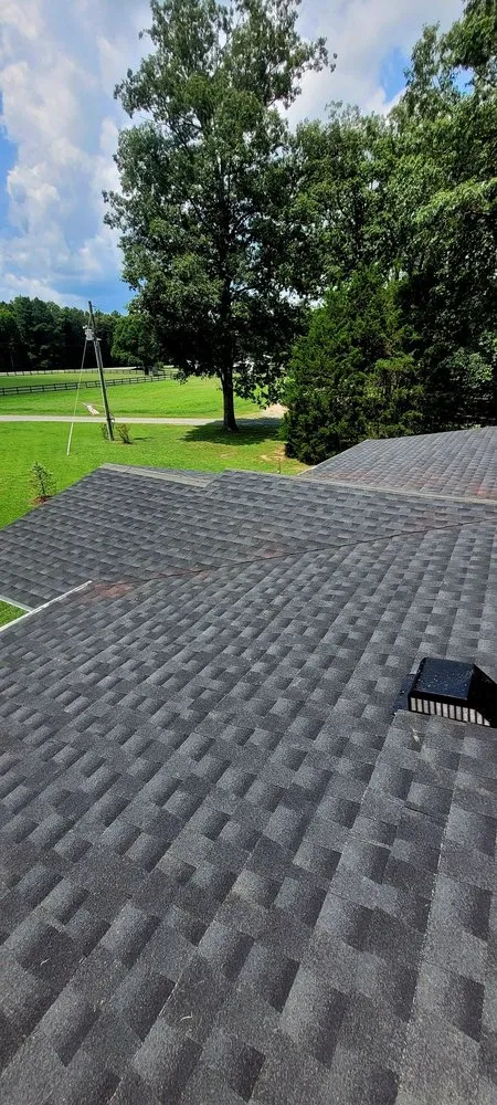 Top-rated roof inspection in Goochland, VA - P&B Roofing and Siding