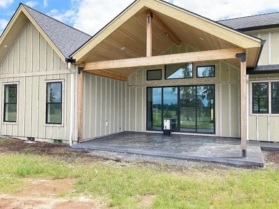 Slide of Peace of Mind Construction