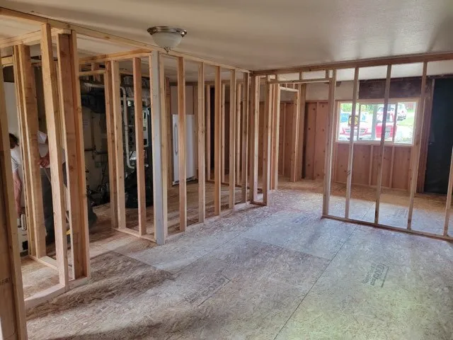 Slide of Peace of Mind Construction