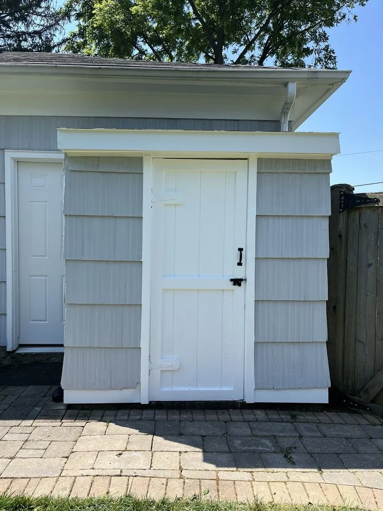 Slide of Peace of Mind Exterior