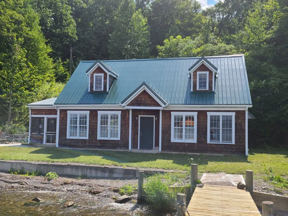 Slide of Peachey Builders