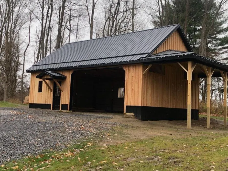 Slide of Peachey Builders