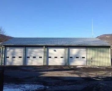 Slide of Peachey's Roofing