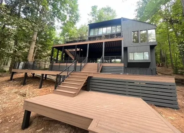 Slide of Peachtree Corners Services